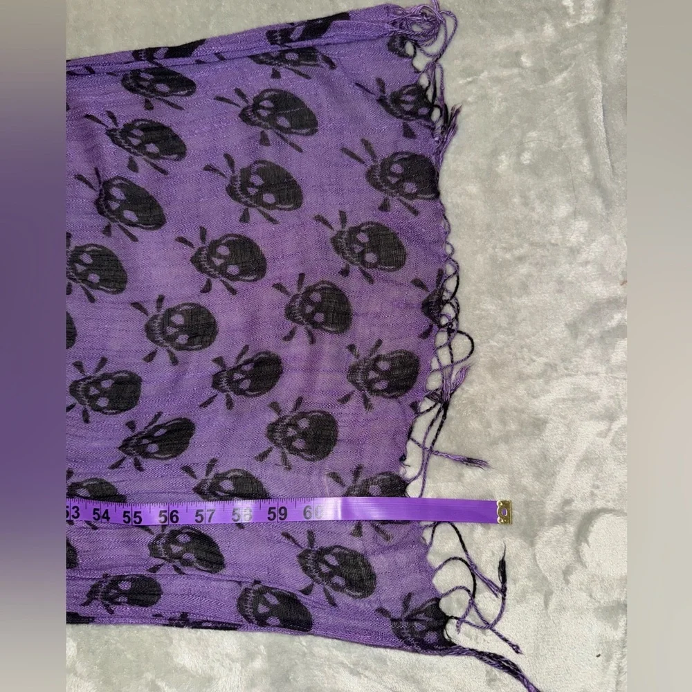 Purple Skull Print Scarf - Picture 4 of 4